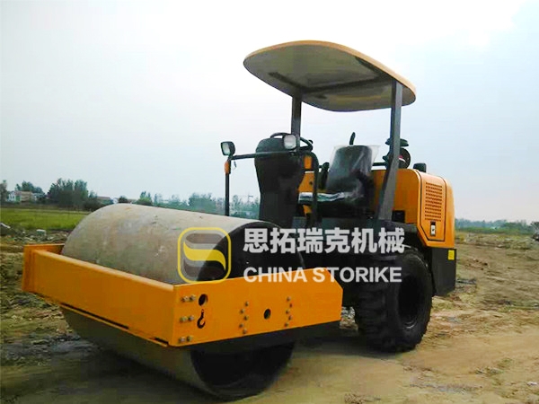 关于小型压路机方向盘太重怎么办