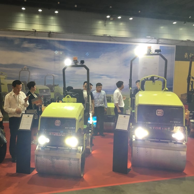 小型压路机柴油机和汽油机有何区别？